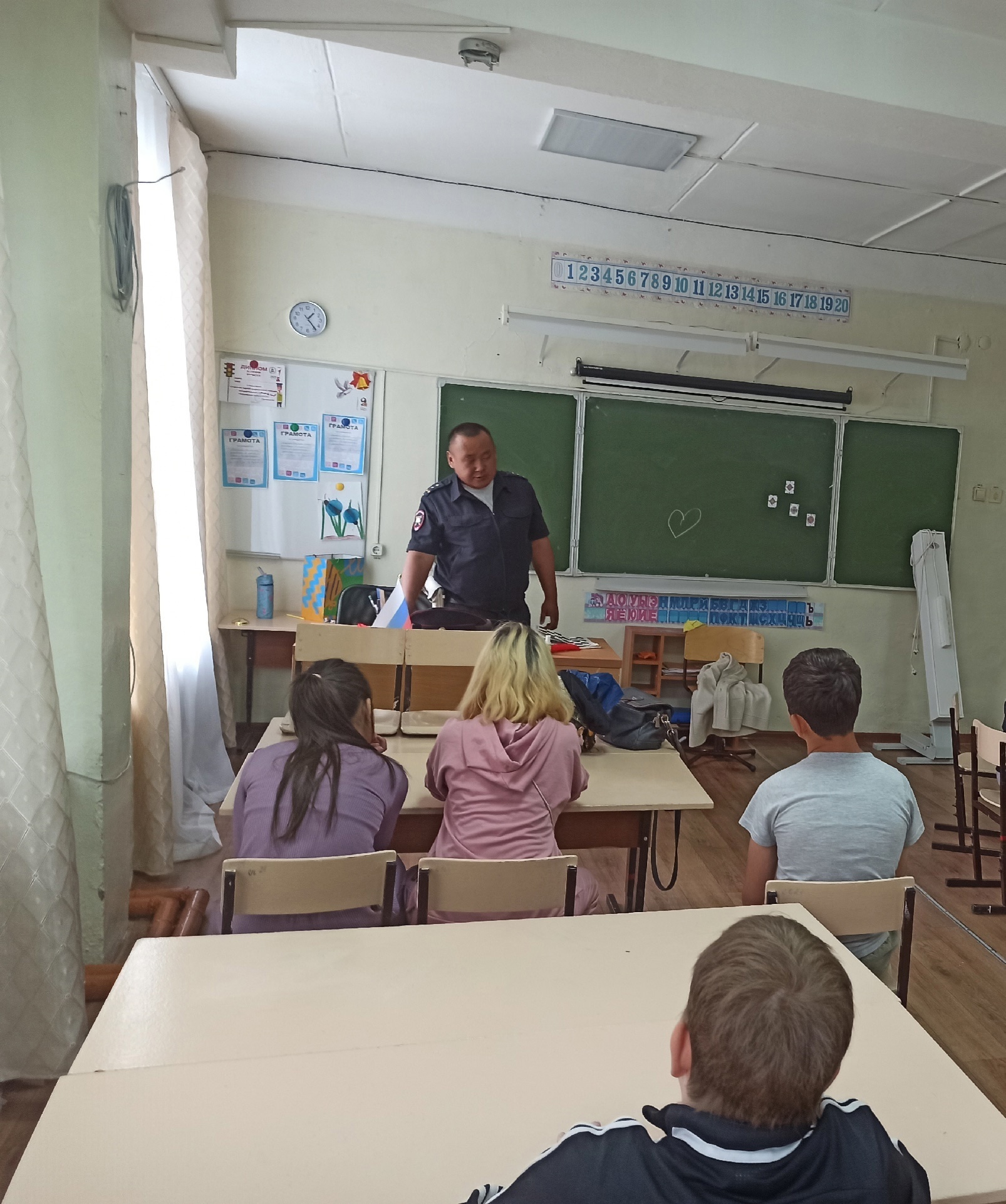 17.06.2025 в ЛДП &amp;quot;Радуга&amp;quot; прошел &amp;quot;День безопасности&amp;quot;..